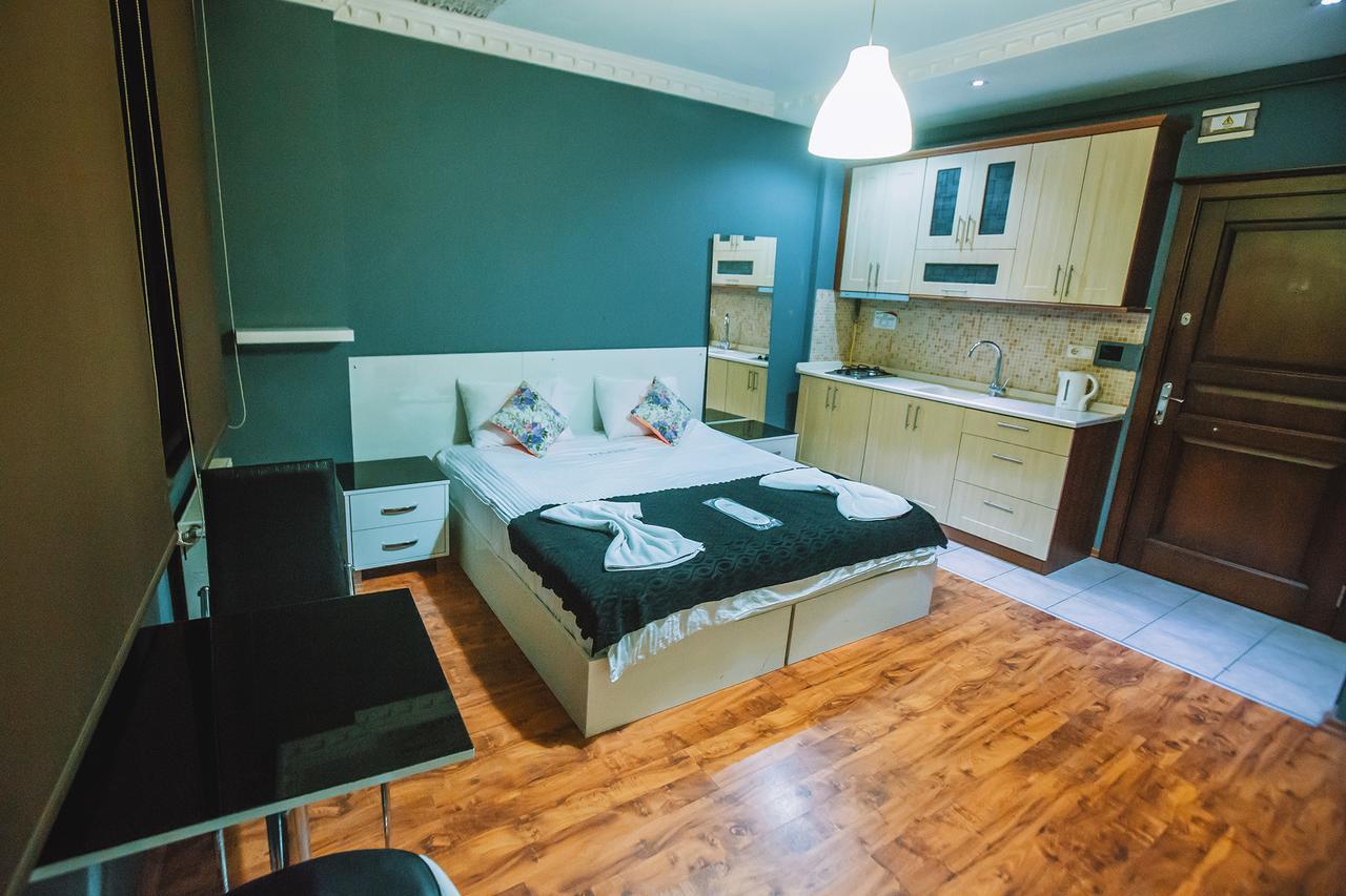 Full House Boutique Hotel อิสตันบูล ภายนอก รูปภาพ
