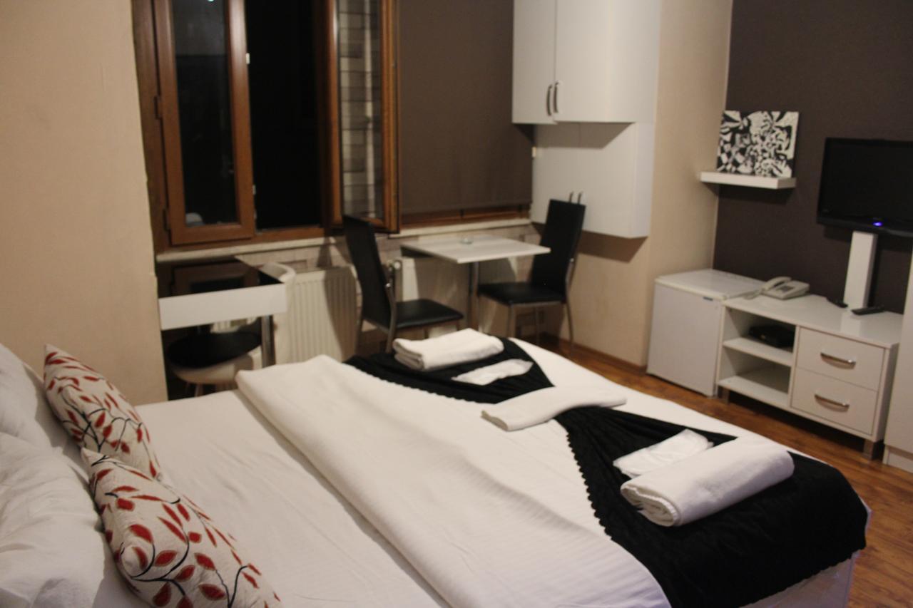 Full House Boutique Hotel อิสตันบูล ภายนอก รูปภาพ