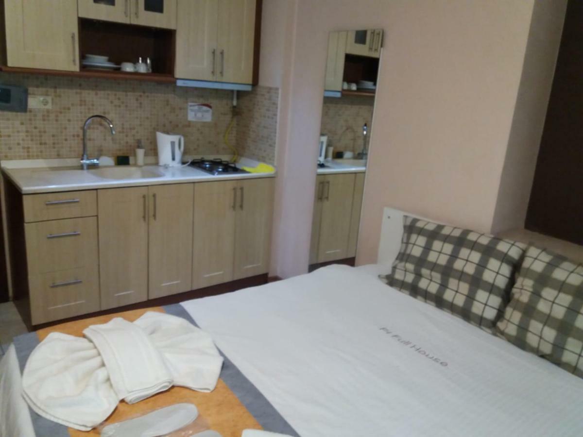 Full House Boutique Hotel อิสตันบูล ภายนอก รูปภาพ